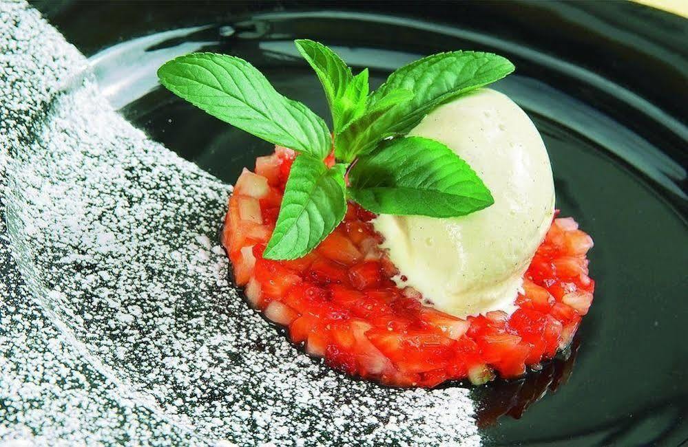 Hotel Krone - Eat, Drink, Stay Bressanone Ngoại thất bức ảnh