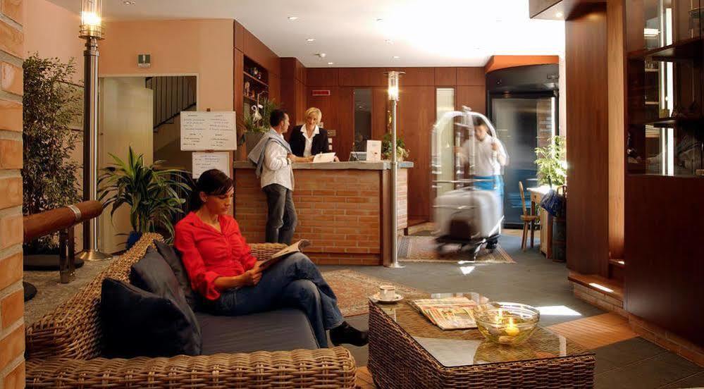 Hotel Krone - Eat, Drink, Stay Bressanone Ngoại thất bức ảnh